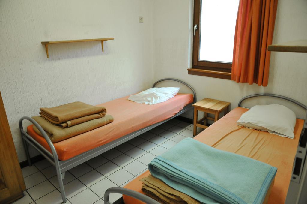 Les Doyards Hotel Vielsalm Quarto foto