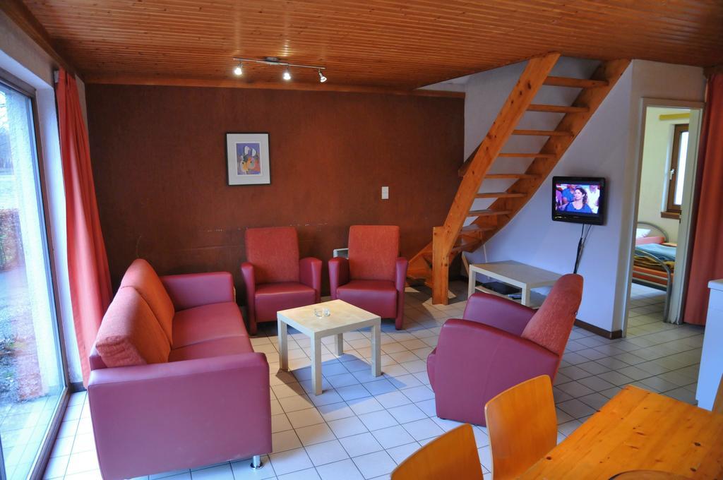 Les Doyards Hotel Vielsalm Quarto foto