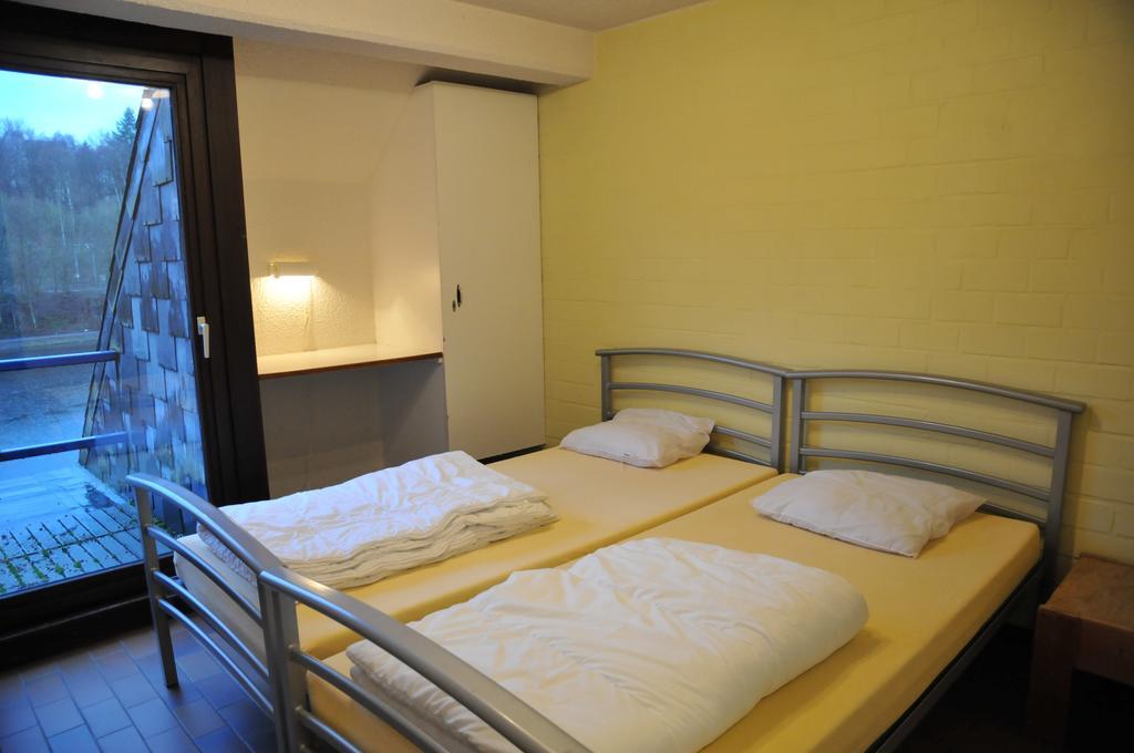 Les Doyards Hotel Vielsalm Quarto foto
